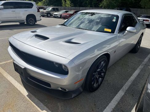 Used 2023 Dodge Challenger R/T Scat Pack w/ Plus Package RWD image 2