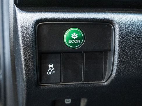 Used 2017 Honda Accord LX image 21