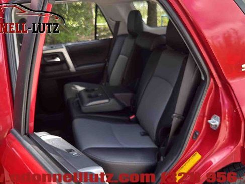 Used 2021 Toyota 4Runner SR5 Premium w/ Moonroof Package RWD image 17