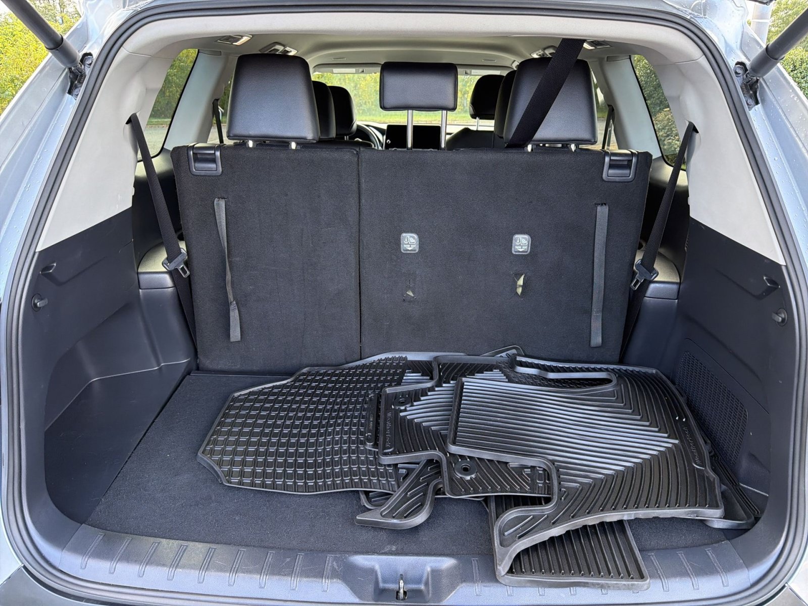 Used 2025 Toyota Grand Highlander AWD image 26