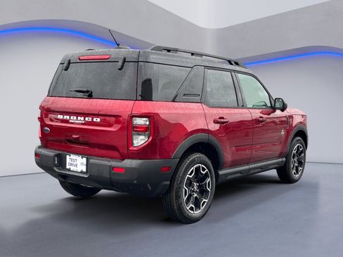 New 2025 Ford Bronco Sport Outer Banks w/ Outer Banks Tech Package+ image 11