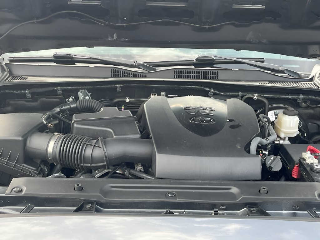 Used 2023 Toyota Tacoma TRD Sport AWD/4WD image 27