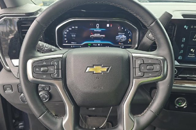 Used 2023 Chevrolet Silverado 1500 LT RWD image 14