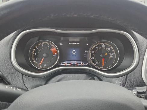 Used 2016 Jeep Cherokee Trailhawk image 31