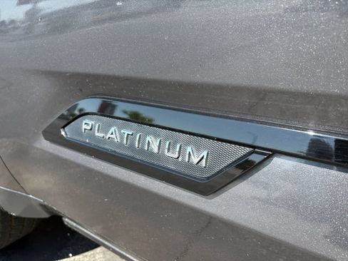 Used 2024 Toyota Tundra Platinum AWD/4WD image 26