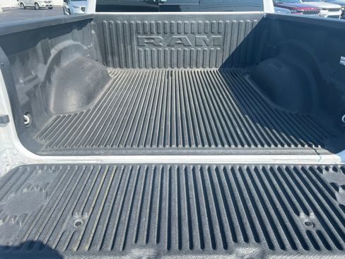 Used 2021 RAM 1500 Big Horn image 15