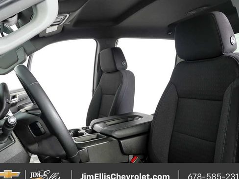 Certified 2025 Chevrolet Silverado 1500 LT AWD/4WD image 5
