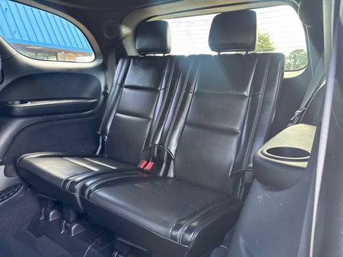 Used 2019 Dodge Durango R/T w/ Technology Group AWD/4WD image 12