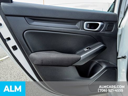 Used 2023 Honda Civic Sport image 16
