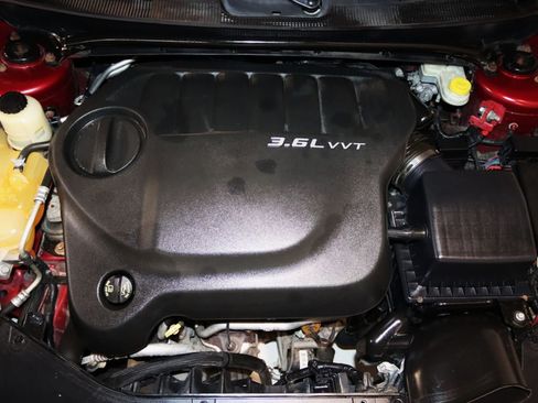 Used 2013 Chrysler 200 Limited FWD image 72