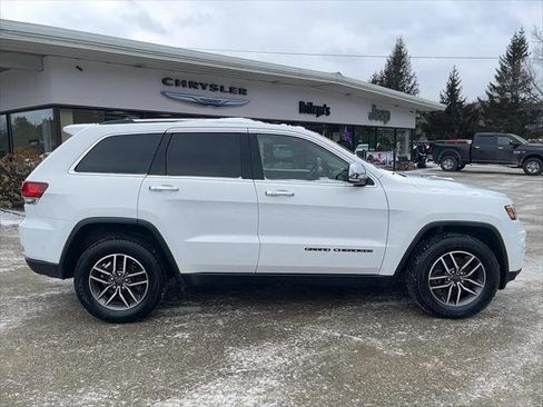 Certified 2021 Jeep Grand Cherokee Limited w/ Luxury Group II image 4