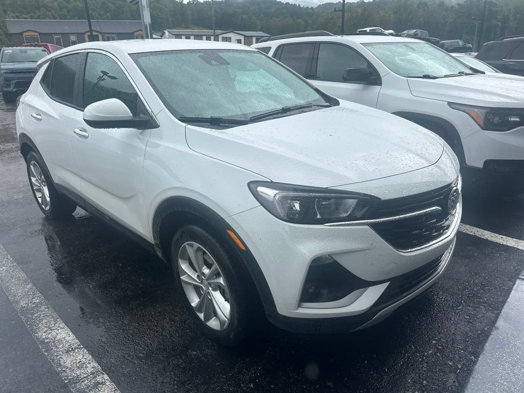 Used 2023 Buick Encore GX Preferred w/ Cold Weather Comfort Package FWD image 4