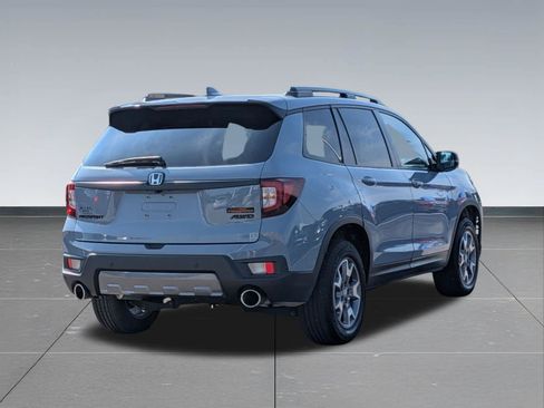 Used 2023 Honda Passport TrailSport image 5