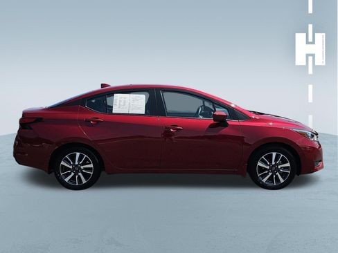 Used 2025 Nissan Versa SV w/ Trunk Package FWD image 3