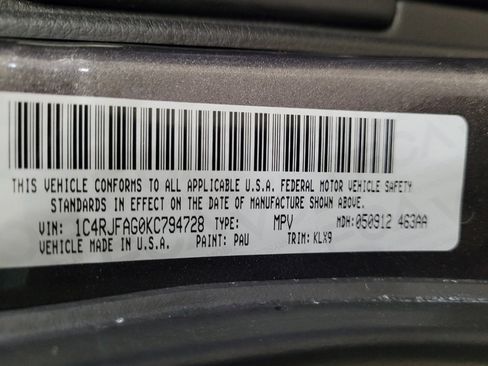 Used 2019 Jeep Grand Cherokee Altitude AWD/4WD image 33