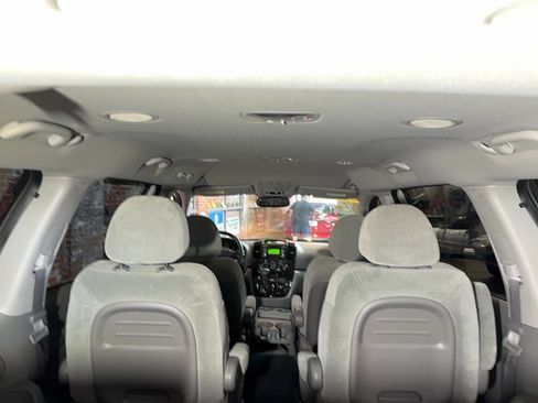 Used 2012 Kia Sedona EX FWD image 87