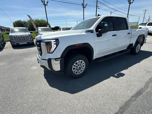 New 2026 GMC Sierra 2500 Pro w/ 1SA Pro Safety Plus Package AWD/4WD image 2