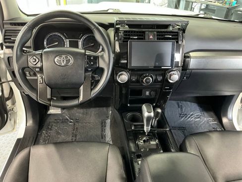 Used 2018 Toyota 4Runner TRD Pro AWD/4WD image 19