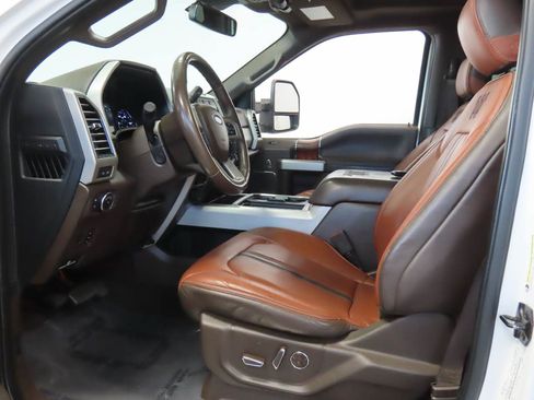 Used 2021 Ford F250 King Ranch w/ King Ranch Ultimate Package AWD/4WD image 19