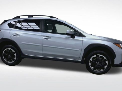 Used 2021 Subaru Crosstrek 2.0i Premium w/ Moonroof Package image 10