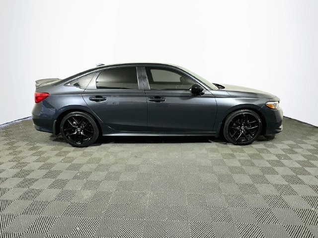 Used 2023 Honda Civic Sport image 10