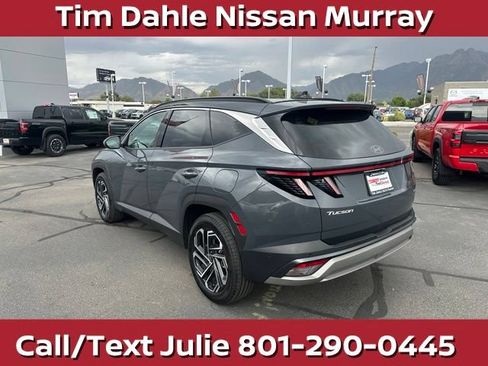 Used 2025 Hyundai Tucson Limited AWD/4WD image 8