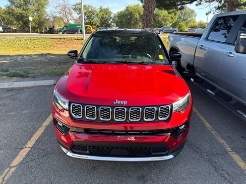 Used 2025 Jeep Compass Limited AWD/4WD image 6
