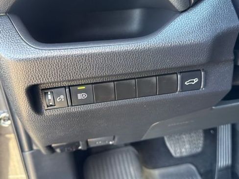 Used 2024 Toyota RAV4 XLE w/ Convenience Package image 20