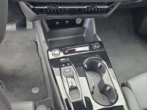 New 2027 Audi A6 e-tron Premium AWD/4WD image 11