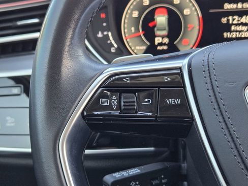 Certified 2022 Audi A8 L 3.0T w/ Executive Package image 34