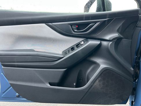 Used 2021 Subaru Crosstrek 2.0i Premium image 22