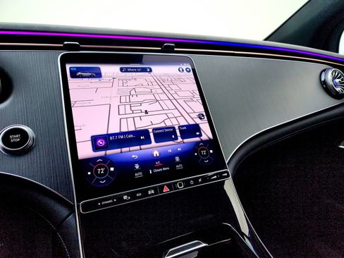 Used 2025 Mercedes-Benz EQE 350+ 4MATIC SUV image 15