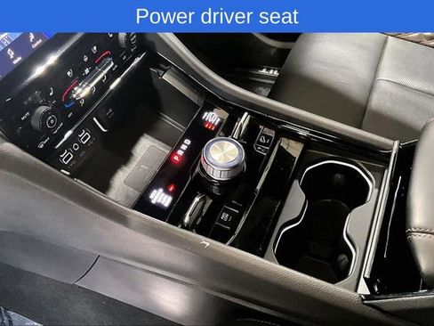 Used 2023 Jeep Grand Cherokee L Summit w/ Luxury Tech Group V image 20