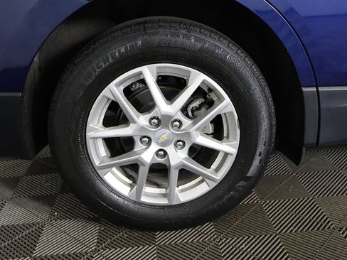 Used 2022 Chevrolet Equinox LT FWD image 17