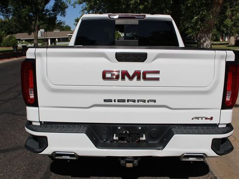 Used 2021 GMC Sierra 1500 AT4 w/ AT4 Preferred Package image 4