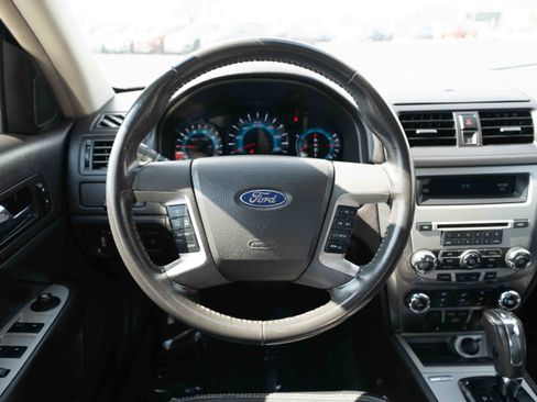 Used 2010 Ford Fusion SEL image 20