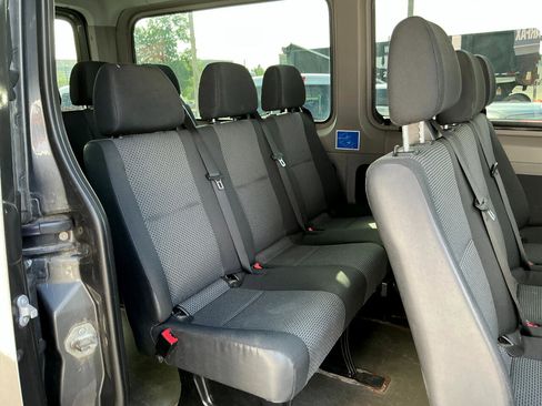 Used 2013 Freightliner Sprinter 2500 image 19
