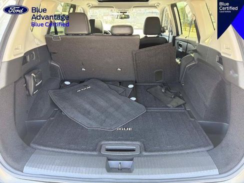 Used 2023 Nissan Rogue Platinum FWD image 7