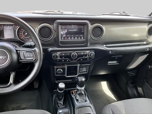 Used 2023 Jeep Gladiator Sport w/ Off Road Group AWD/4WD image 7