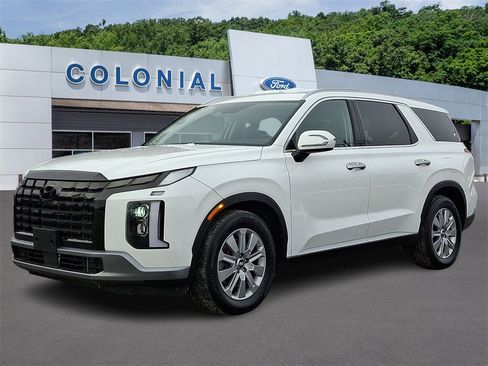 Used 2023 Hyundai Palisade SEL image 3