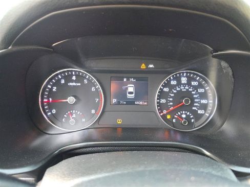 Used 2021 Kia Forte LXS FWD image 17