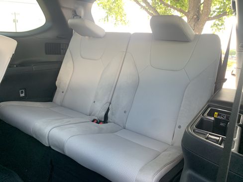 Used 2026 Lexus TX 350 AWD w/ Technology Package image 33