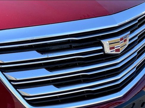 Used 2018 Cadillac XT5 Premium Luxury image 30