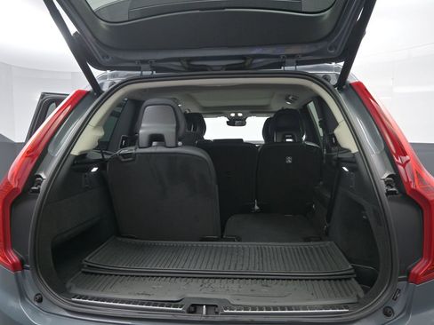 Used 2023 Volvo XC90 B6 Core w/ Climate Package image 14