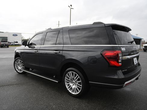Used 2024 Ford Expedition Max Limited image 10