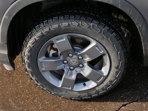 Certified 2025 Honda Ridgeline TrailSport image 15