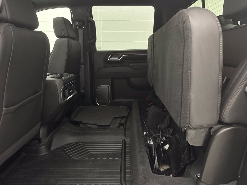 Used 2025 Chevrolet Silverado 3500 High Country w/ High Country Premium Package AWD/4WD image 63