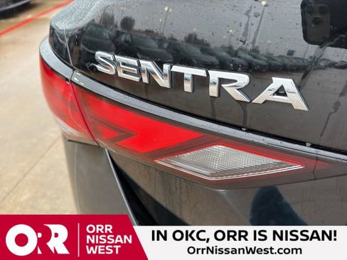 Used 2025 Nissan Sentra S image 10