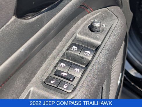 Used 2022 Jeep Compass Trailhawk w/ Trailhawk Elite Group AWD/4WD image 12