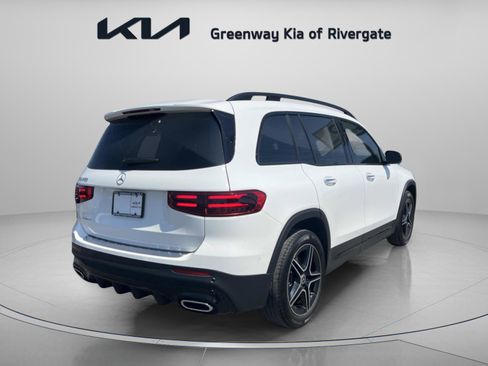 Used 2024 Mercedes-Benz GLB 250 image 7